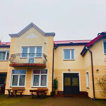 Pensionat Jasmin -pokoje Goscinne *