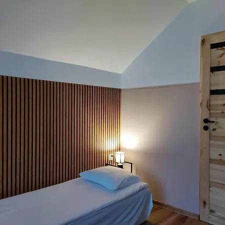 Jasmin -pokoje Goscinne Pensionat *