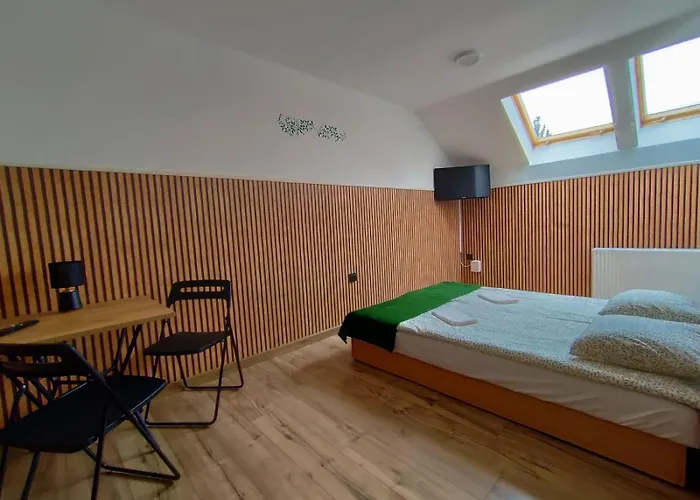 Jasmin -pokoje Goscinne Pensionat