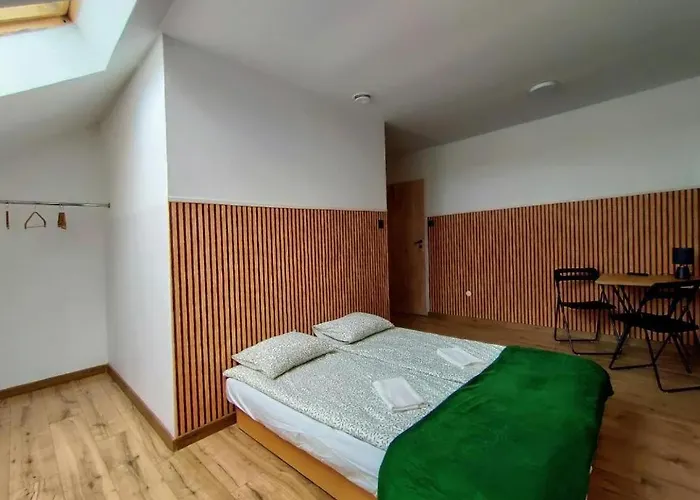 Jasmin -pokoje Goscinne